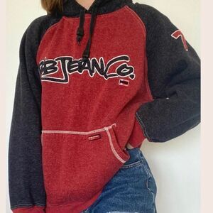 VTG ,BB JEANS HOODIE RETRO AND GROOVY BUGLE BIY SWEATER SIZE S UNISEX